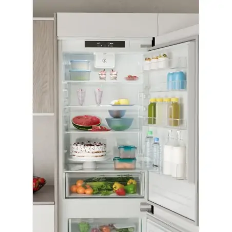 indesit-ind-401-frigorifero-con-congelatore-da-incasso-400-l-f-bianco-4.jpg