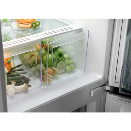 electrolux-lns5le18s-frigorifero-con-congelatore-da-incasso-271-l-e-bianco-3.jpg
