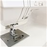 Singer 9960 Quantum Stylist sewing machine  white